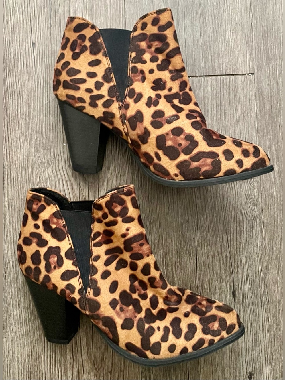🐆 Leopard Print Ankle Booties 🐆